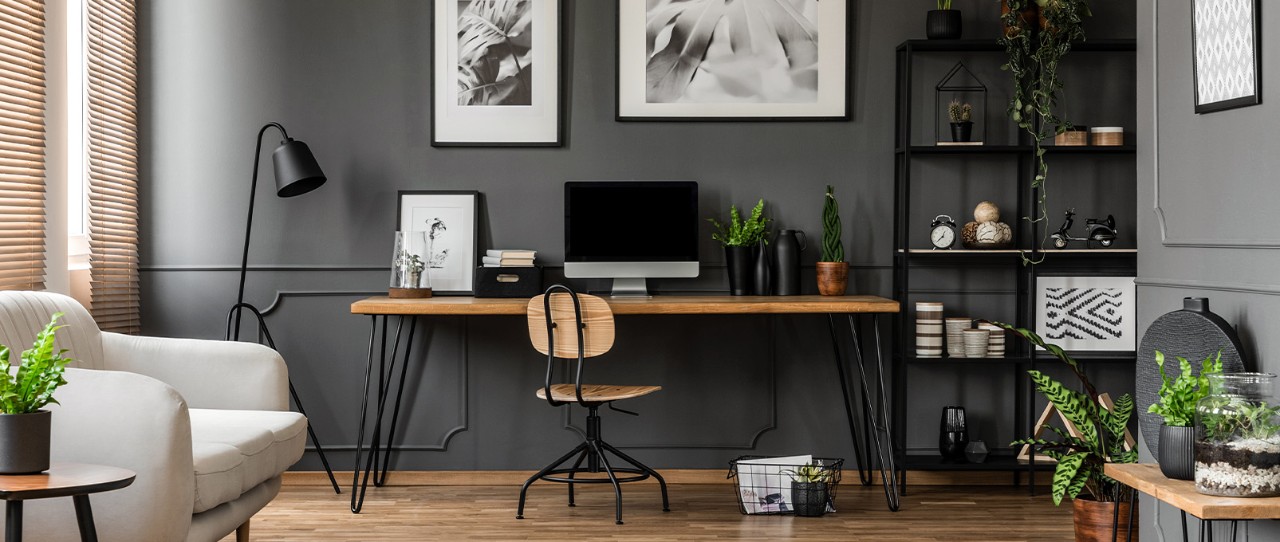 Home office desk hotsell lighting